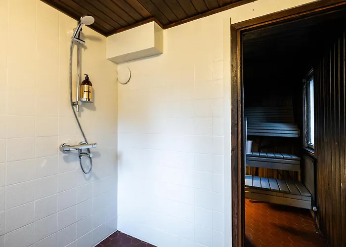 Апартаменты Unelmapolku Cosy House With Sauna Near Centre *